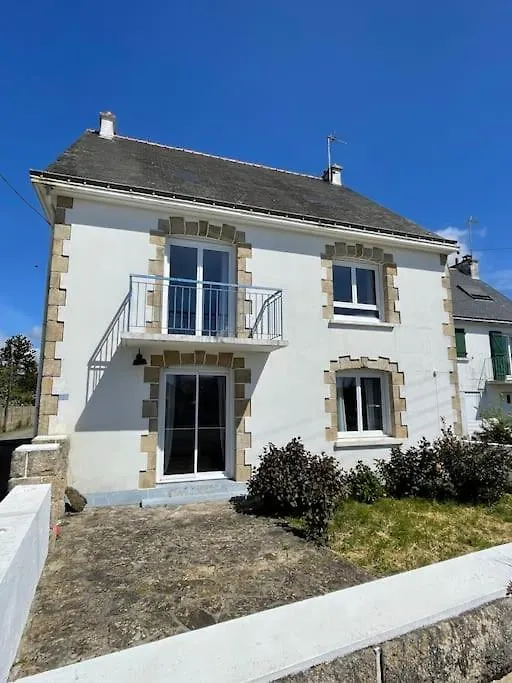 Vakantiehuis Spacieuse Maison Familiale Proche De La Mer, 11 Velos A Disposition Plouhinec